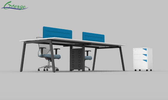 4 Отдельное открытое рабочее место офиса для совместной работы