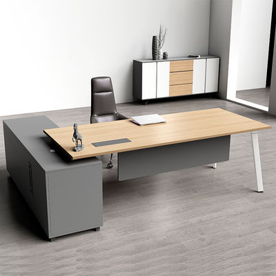 Современный дизайн Коммерческий менеджер Офисный стол 2000 фунтов Весовая вместимость Подходит для коммерческих